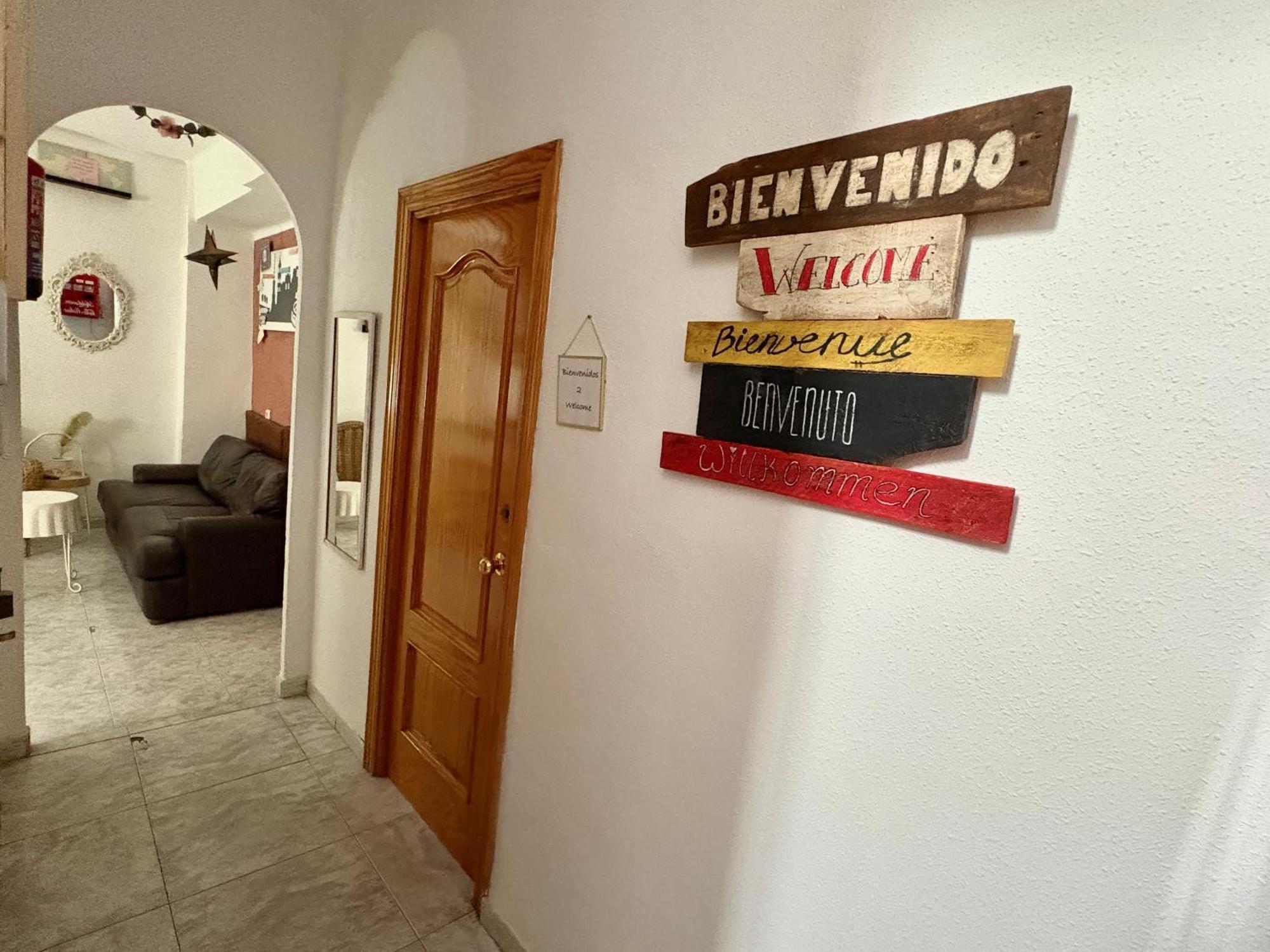 Habitacion En Calle Molino Malaga Ngoại thất bức ảnh