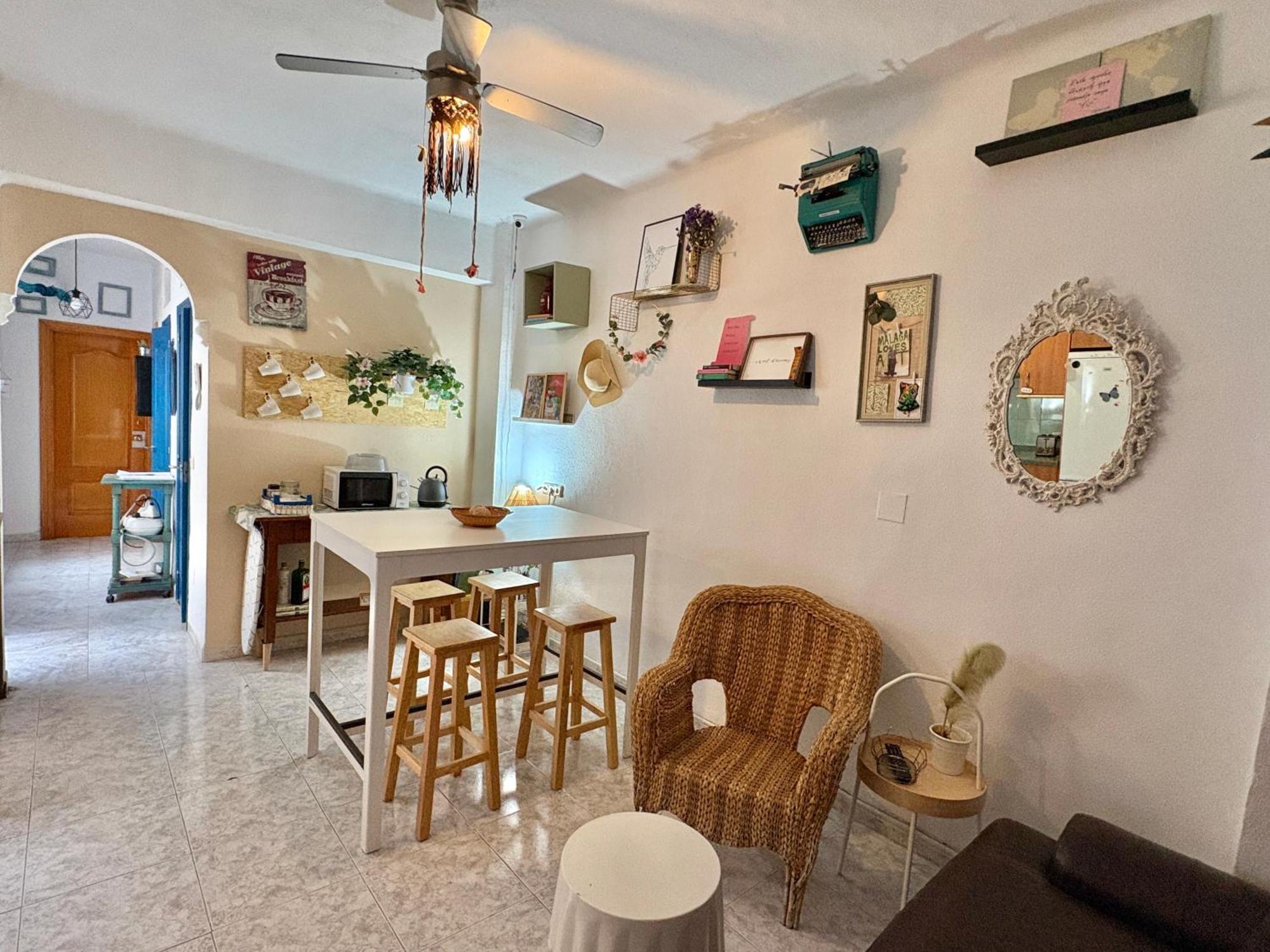 Habitacion En Calle Molino Malaga Ngoại thất bức ảnh