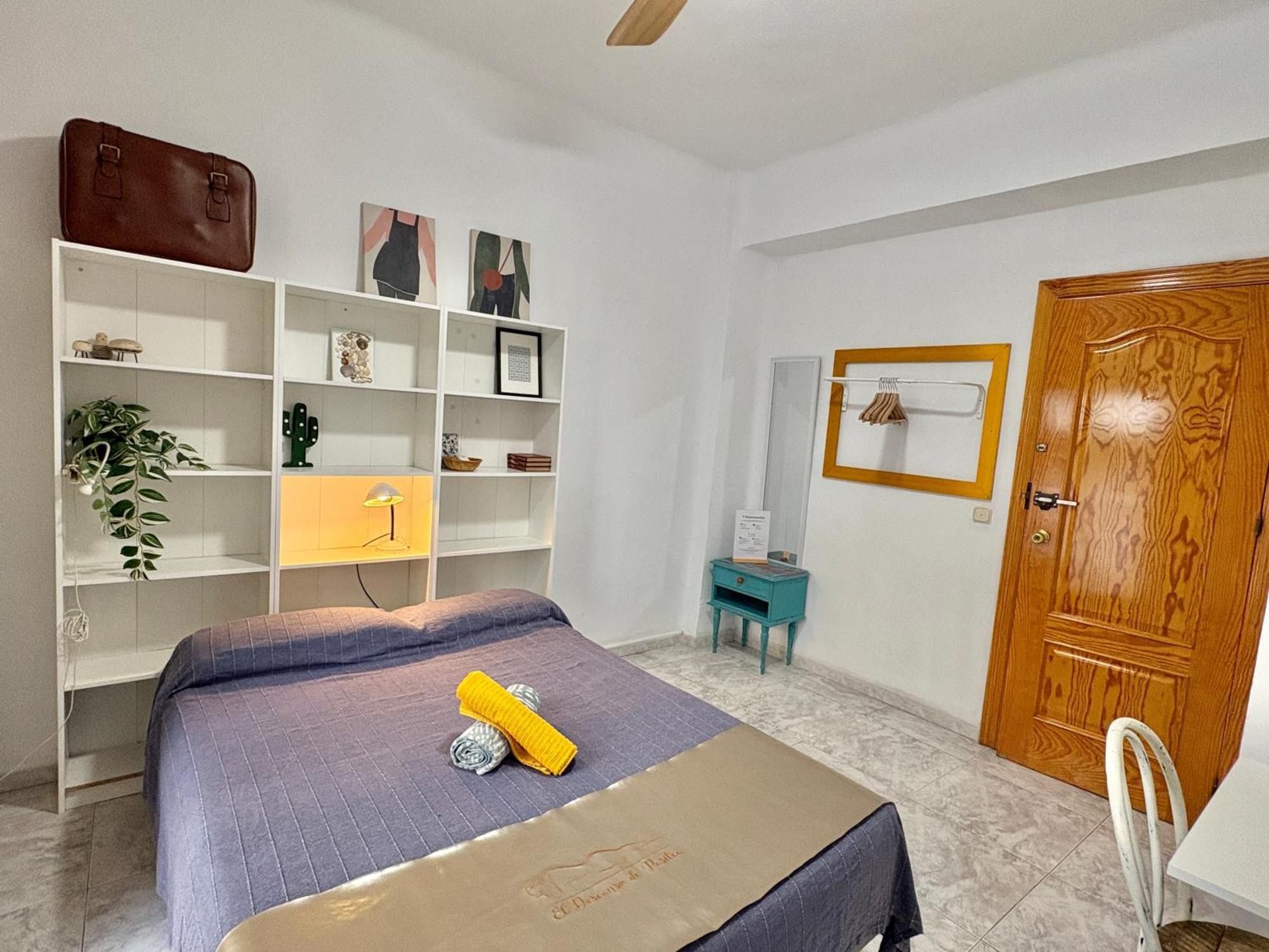 Habitacion En Calle Molino Malaga Ngoại thất bức ảnh