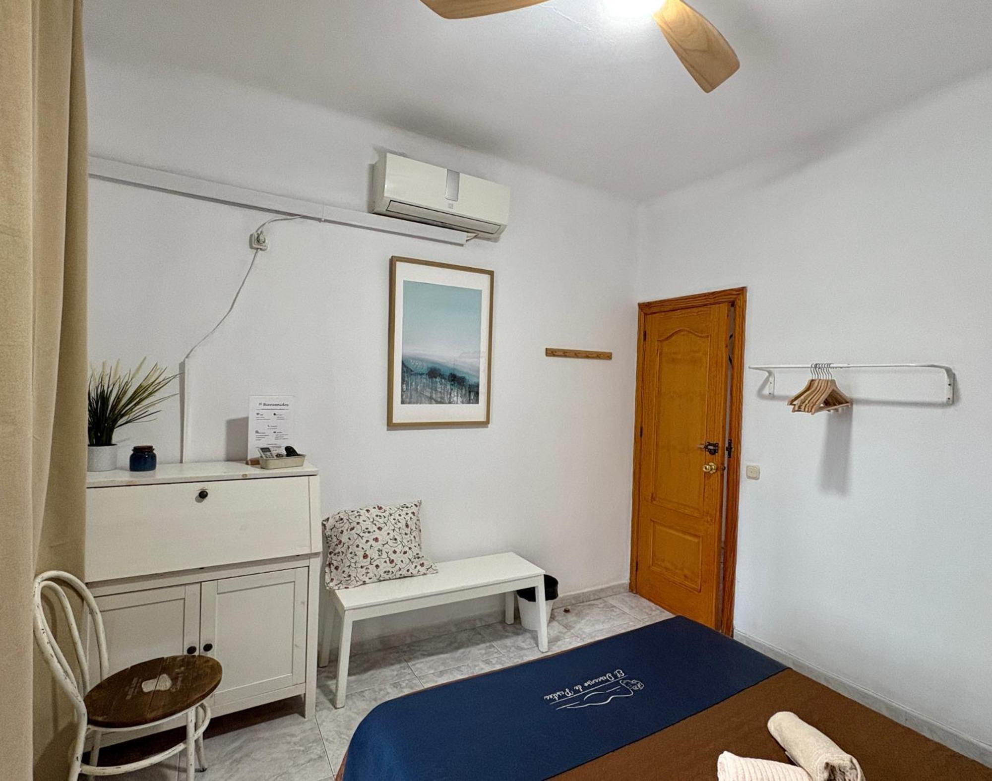 Habitacion En Calle Molino Malaga Ngoại thất bức ảnh